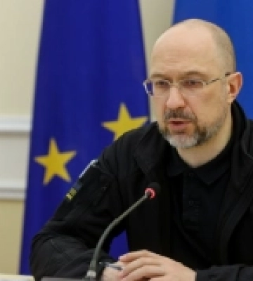 Кабмін провів нараду щодо швидкого відновлення Херсонської області