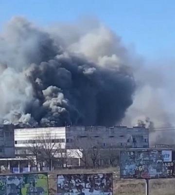 Під Одесою сталася масштабна пожежа на закинутому пивзаводі - ФОТО