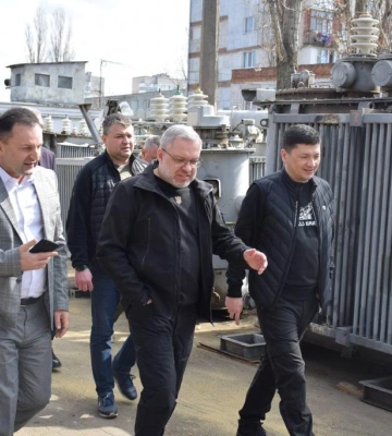 680 тонн обладнання і матеріалів для проведення ремонтних робіт отримали енергетики Миколаївщини від Міненерго – Галущенко (ФОТО)