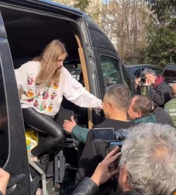 В Україну повернули з депортації 17 дітей з Херсонщини та Харківщини: зворушливе відео