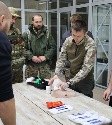 На Херсонщині прикордонників навчали надавати першу медичну допомогу