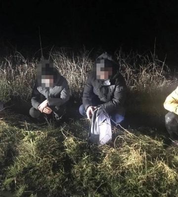 Військовозобов&#039;язані українці продовжують тікати за кордон: за справу взялася СБУ