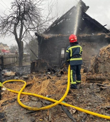 На Сарненщині горів дерев`яний житловий будинок