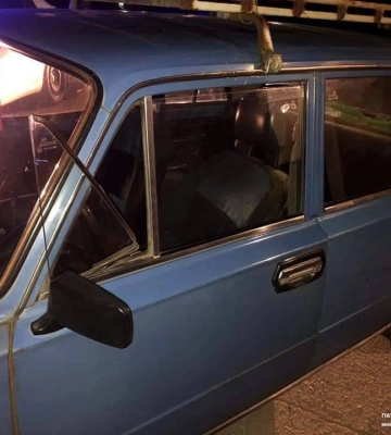 У Миколаєві перехожі затримала чоловіка, який намагався викрасти авто