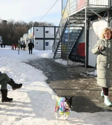Модульне містечко на Сихові відвідають представники Польщі і Великої Британії