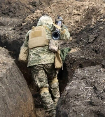 Ворог веде штурмові дії в районах трьох міст – Генштаб