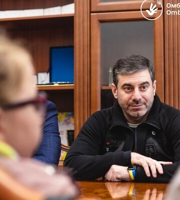Зґвалтування на Закарпатті: омбудсмен Лубінець повідомив про порушення прав дівчини на суді — Події