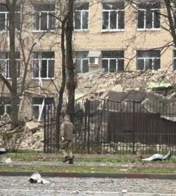 Зачистка Мелітополя від орків: у місті гримлять вибухи у розташуванні окупантів - кадри