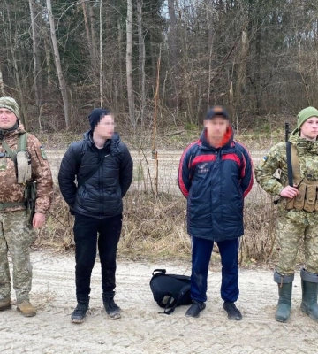 Втікали від мобілізації: на Волині затримали двох чоловіків, які через ліс йшли до Польщі