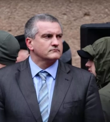 Навіщо Аксьонову власні «конвойні війська»: дайджест пропаганди за 24-26 березня