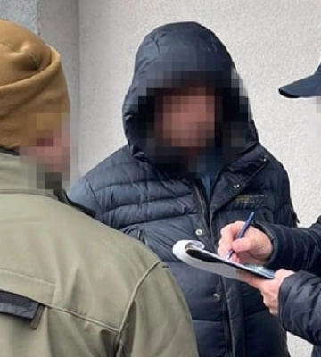 За $9 тис. допомагали чоловікам виїхати за кордон. СБУ у трьох регіонах викрила схеми з ухилення від мобілізації