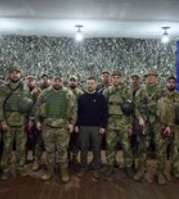 Зеленский посетил передовые позиции украинских бойцов в Запорожской области – фото