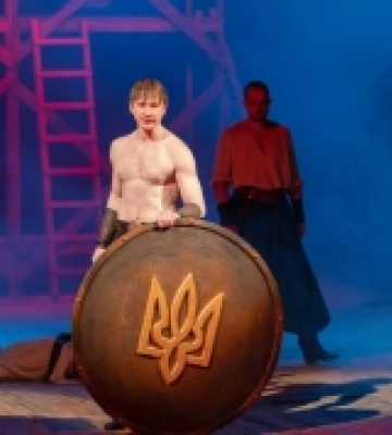 Важко стримати сльози: як у Рівному відгриміла «Енеїда». РЕПОРТАЖ