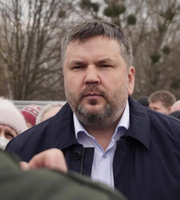 Секретар Полтавської міськради звільнив Ігоря Скорика та Оксану Левченко з посад