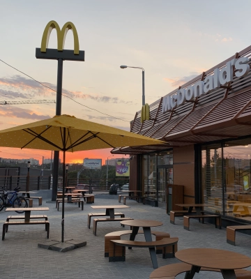 McDonald’s відновлює роботу в Одесі: які ресторани запрацюють першими та які будуть обмеження