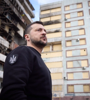 Нагороди медикам і пораненим: Зеленський відвідав військовий госпіталь у Запоріжжі 