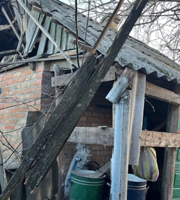 Нікопольський район потрапив під обстріл, є поранений