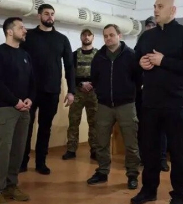 Президент: Провів засідання Ставки у Дніпрі, стратегічному місті центру України