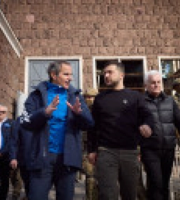 Зеленський - Гроссі: без виведення російських військ із ЗАЕС ініціативи з відновлення ядерної безпеки приречені на невдачу