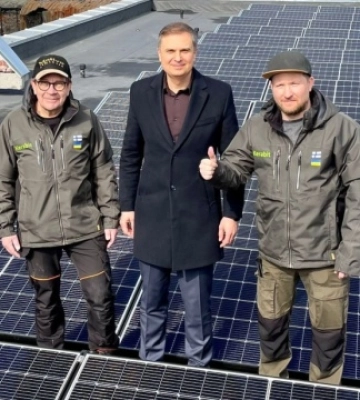 У центрі екстреної меддопомоги Чернігова фінська компанія встановила сонячну станцію