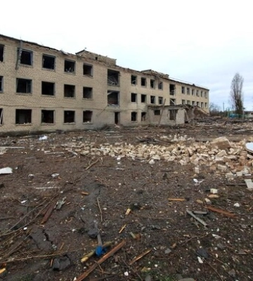 Окупанти за минулу добу 8 разів обстріляли Херсон, 5 осіб зазнали поранень, - ОВА