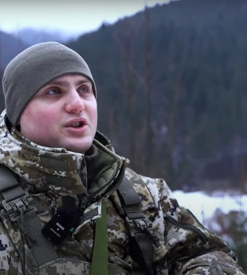 Охоронці кордону показали небезпеку засніжених Карпат