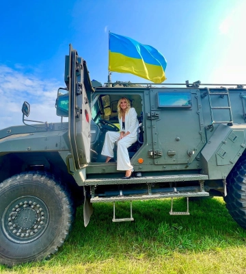 Бабушка до сих пор не знает: Федишин вспомнила погибшего на войне брата и показала его последнее СМС