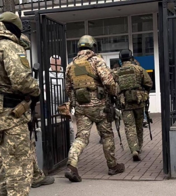У лікарні на Дніпропетровщині викрили шахрайську схему: голова ОВА аносував кадрові зміни та перевірки