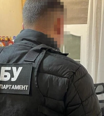 Податківці із Дніпропетровської області вкрали 150 мільйонів у компаній, які опинилися в окупації