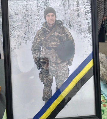 На Тернопільщині попрощалися із загиблим захисником України