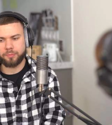Покинув мене і поїхав за кордон, – LAUD розірвав співпрацю з продюсером