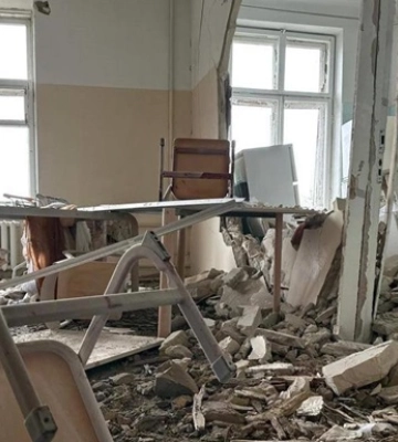 Окупанти обстріляли лікарню та приміщення &quot;Укрпошти&quot; у Херсоні