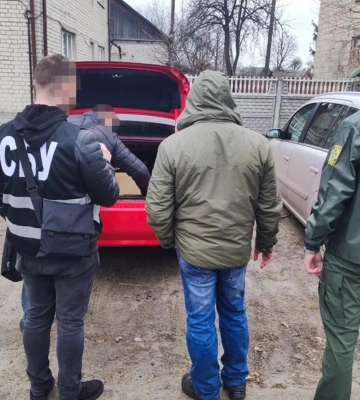 СБУ затримала завербованого ФСБ прикордонника: деталі і фото