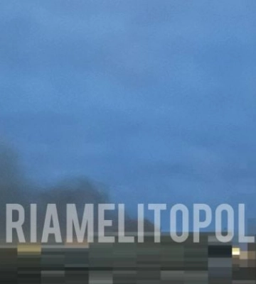 В Мелитополе оккупанты запретили местным жителям выкладывать в чатах фото взрывов (фото, видео)
