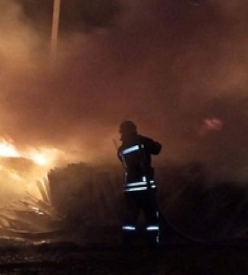 У Ковельському районі горіли деревообробні матеріали 