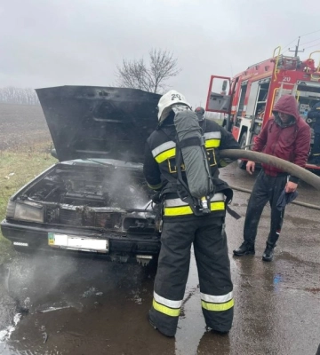 У Долинській горіла Mazda