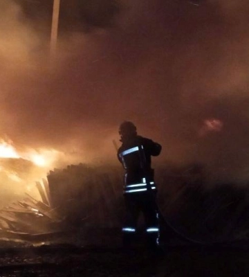 У Ковельському районі горіли деревообробні матеріали 