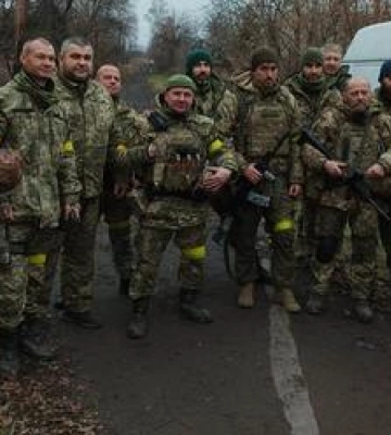 Бійці з Полтавщини, які воюють поблизу Бахмута, збирають кошти на тепловізори