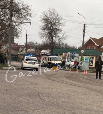 На Кіровоградщині зіштовхнулися Daewoo та Range Rover. Є постраждалі (ФОТО)
