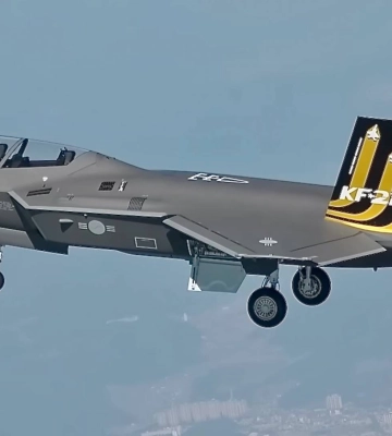 Южная Корея впервые испытала вооружение истребителя KF-21 – самолёт запустил ракету Meteor и выстрелил 1000 снарядов