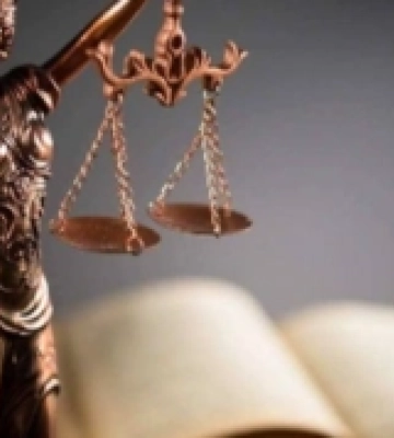 60 діб під вартою: Двом підозрюваним у грабежі у Рівному обрали запобіжний захід