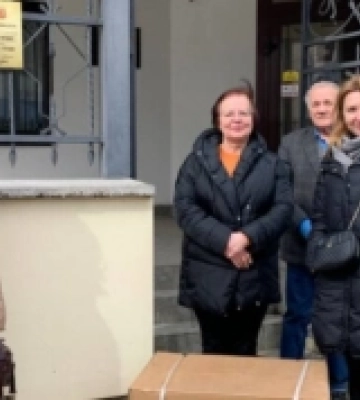 Трьом музеям у Луцьку передали генератори від благодійників