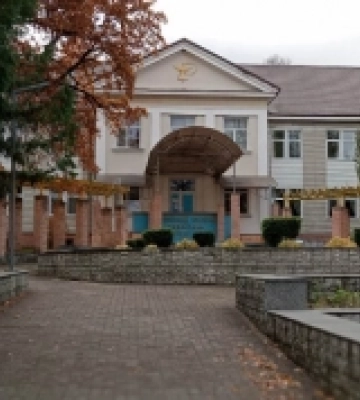 Відновлювати ходьбу допомагає робот, або Як на Рівненщині реабілітують бійців зі спінальними травмами