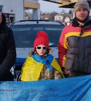 Незряча 9-річна волонтерка зі Львівщини зібрала 650 тисяч гривень для ЗСУ