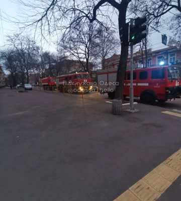 В Одесі горів Український театр: пожежа охопила 2 поверх