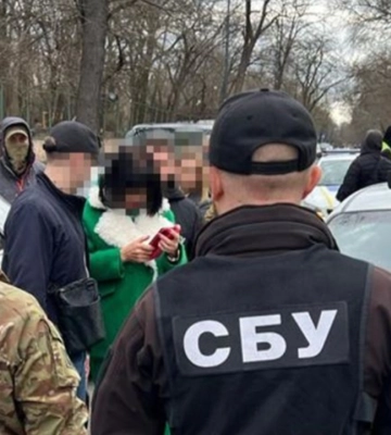 В Одессе задержали судью-взяточницу во время получения 4000 долларов