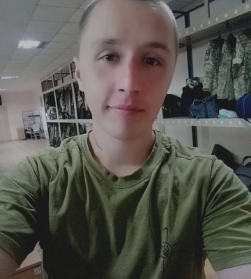 Загинув захисник України з Кіровоградщини Володимир Лещенко