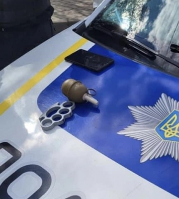 В Івано-Франківську зупинили п&#039;яного водія з гранатою