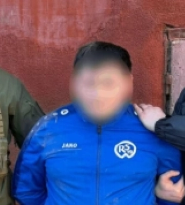 В Ужгороді затримали наркоторговця: під час обшуку в зловмисника вилучили розфасований метамфетамін