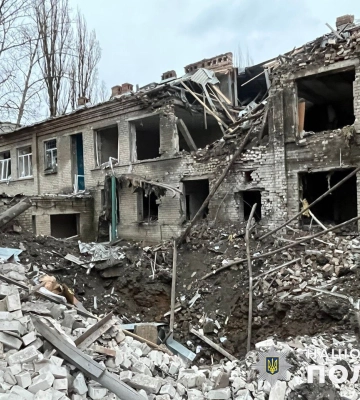 За добу поліцейські Донеччини зафіксували 25 воєнних злочинів росії